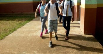 Professores da Escola Municipal Madre Teresa de Jesus, desenvolvem projeto voltado aos alunos com deficiência visual